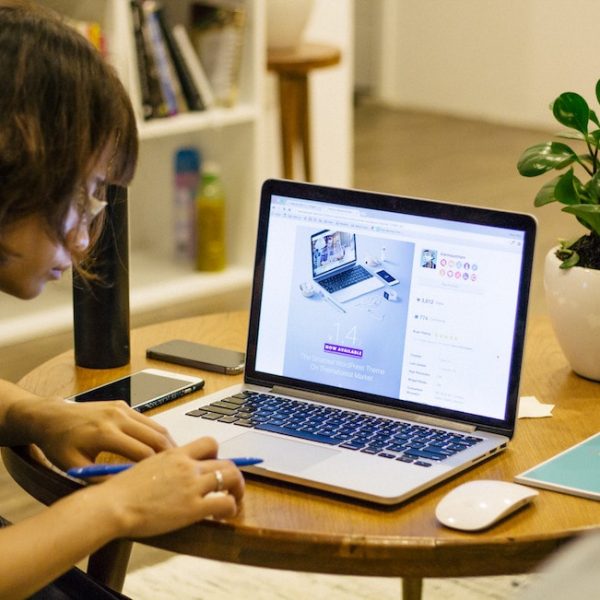 The Internet Society and Wikimedia Team Up to Empower Everyday Heroes Thumbnail